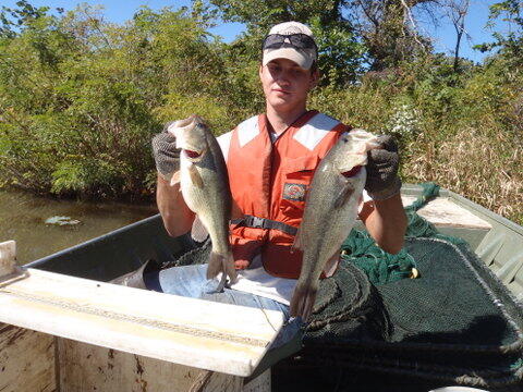 C:\Users\kirk.tjelmeland\Desktop\Fishing Report Photos\NEBO\NEBO LMBS 10-14.JPG