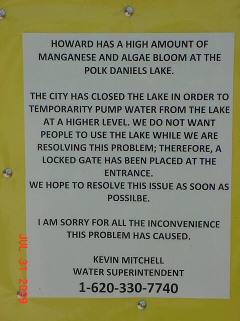 HWCL closed sign