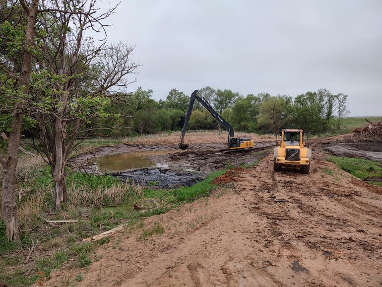 CRP Pond 5/1 - dig out (2)