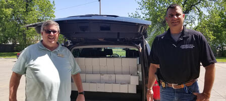 KDWPT Donates 2,000 Pounds of Elk and Bison Meat to Local Food Banks KDWPT Donates 2,000 Pounds of Elk and Bison Meat to Local Food Banks