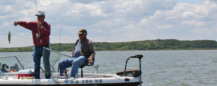 LATE MAY AND JUNE PULL WALLEYE INTO SHALLOWS LATE MAY AND JUNE PULL WALLEYE INTO SHALLOWS