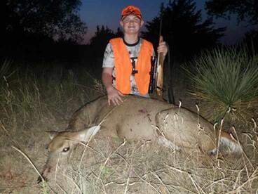 KansasForestServiceAntlerlessDeer