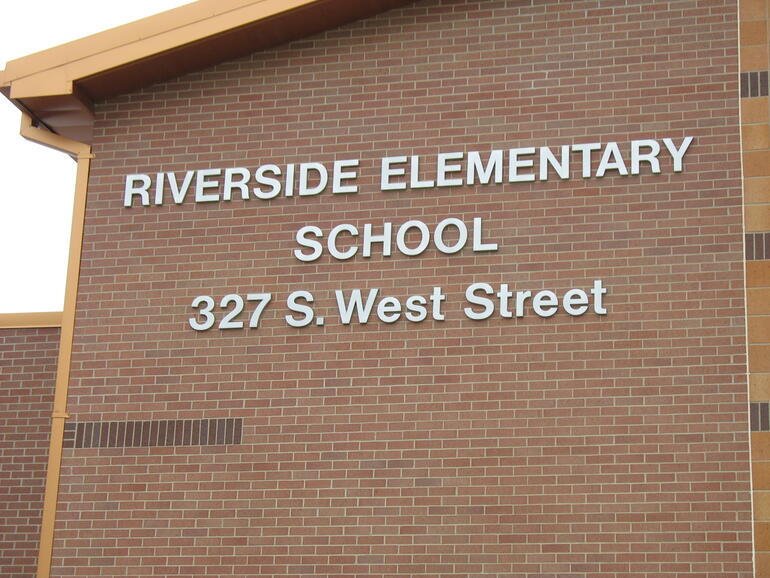 Riverside Emporia 02