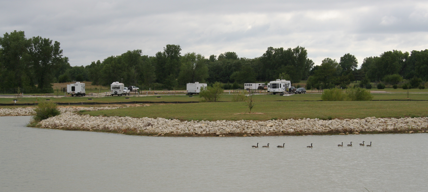 Sand-Hills-State-Park-Campground-_-Pond