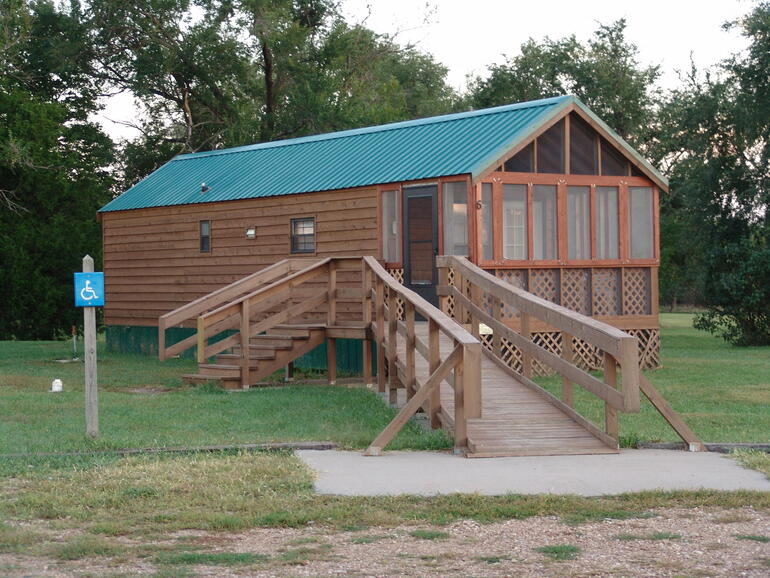 El Dorado State Park Deluxe Cabin 6