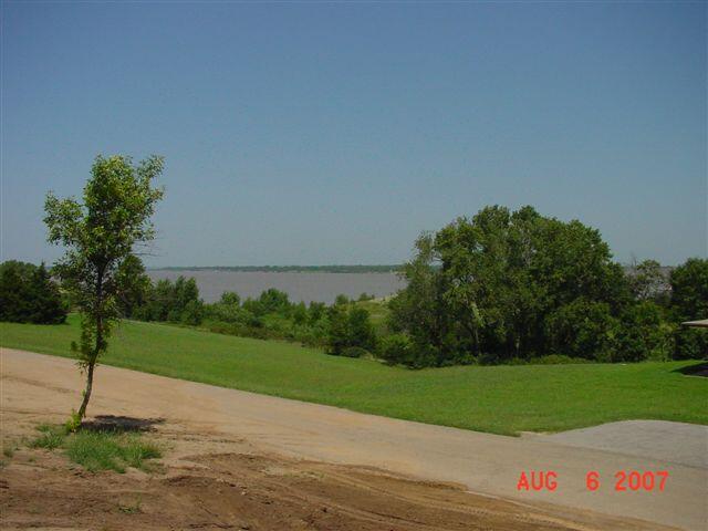 Kanopolis cabin-view of the lake from the cabins